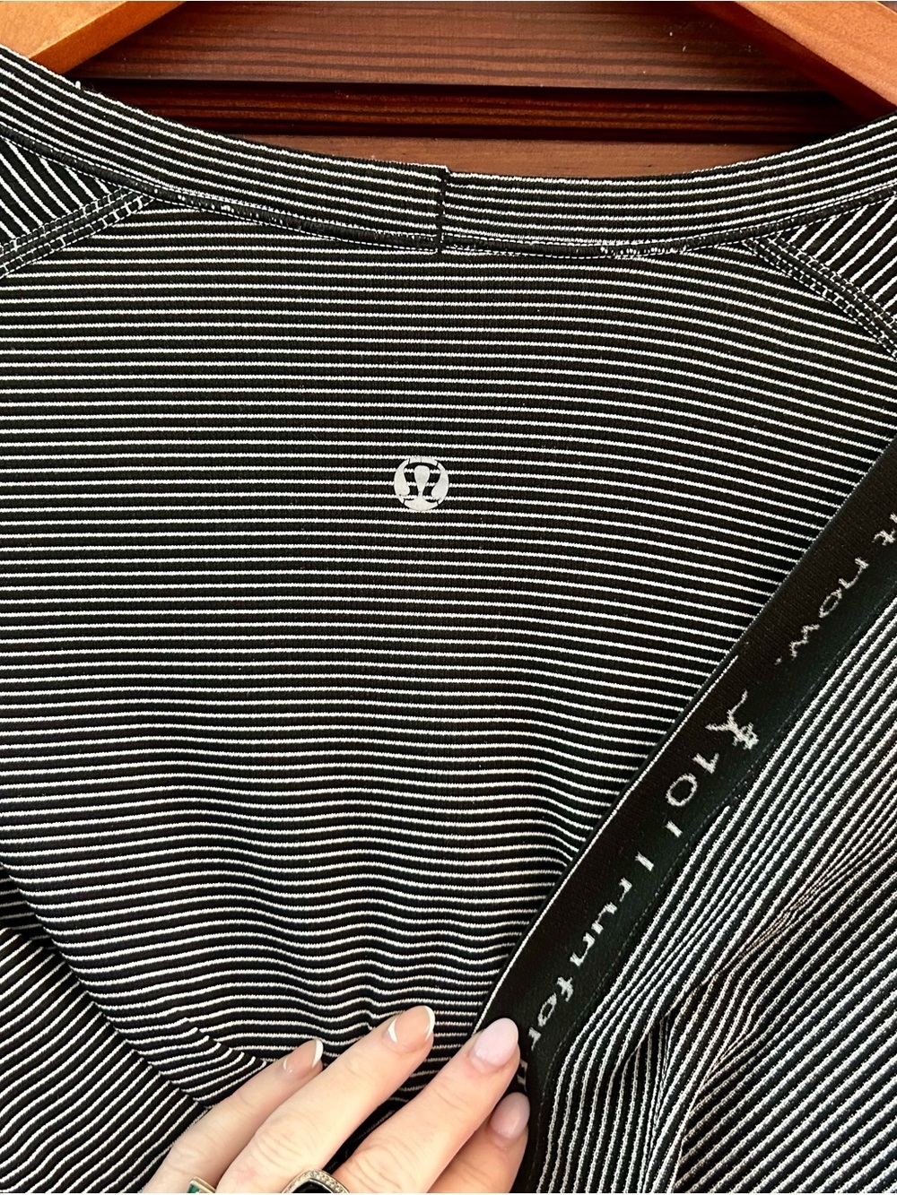 lululemon athletica Swiftly Tech Long Sleeve Crew - Black/White Stripe - Picture 6 of 10